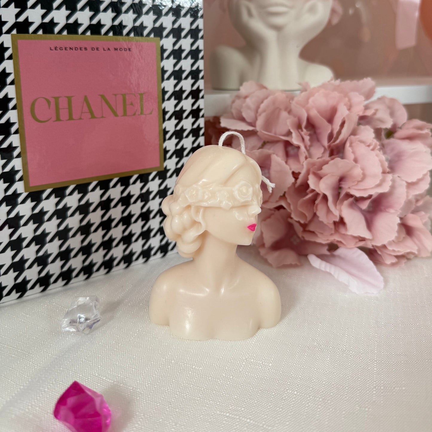 Bougie Petit Buste de Dame – Cire Végétale – Fait Main – Sans CMR ni Phtalates