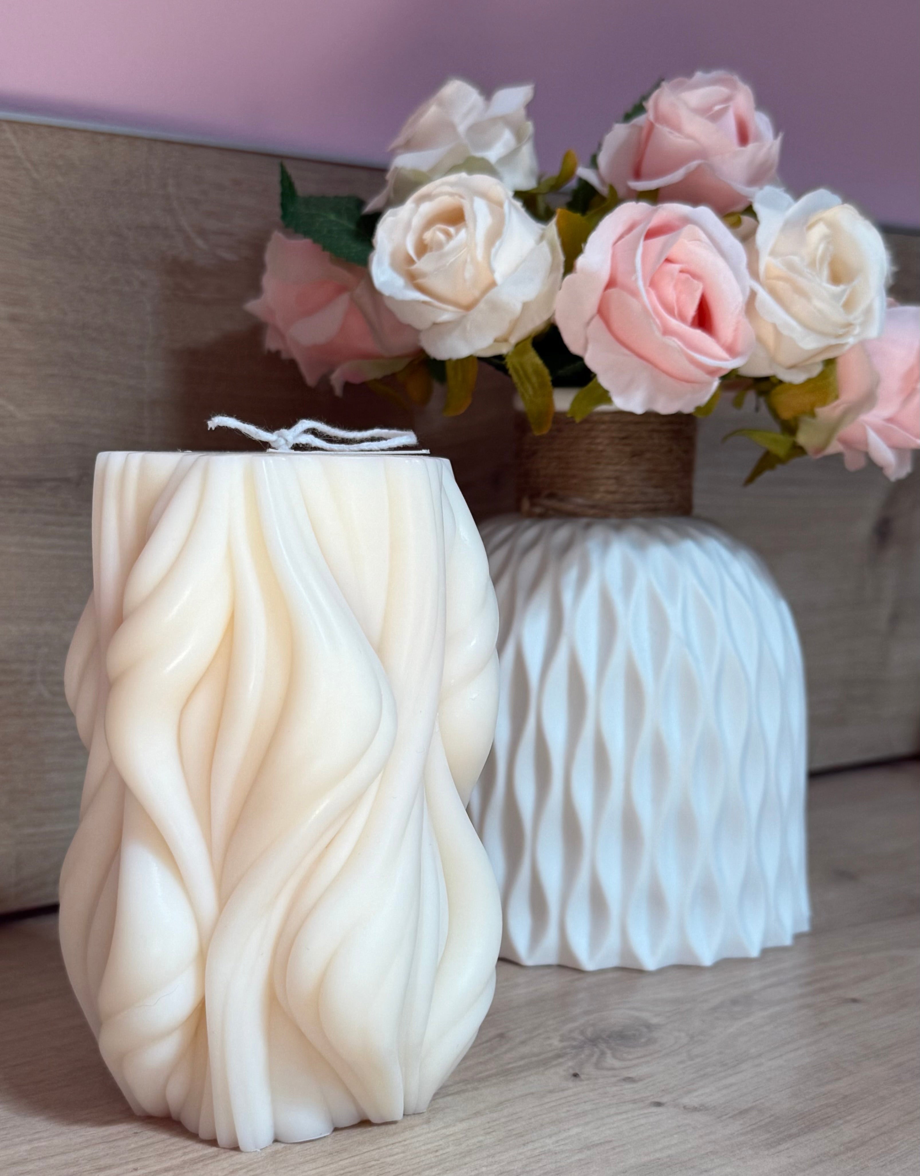 Bougie Sculpturale – Élégante