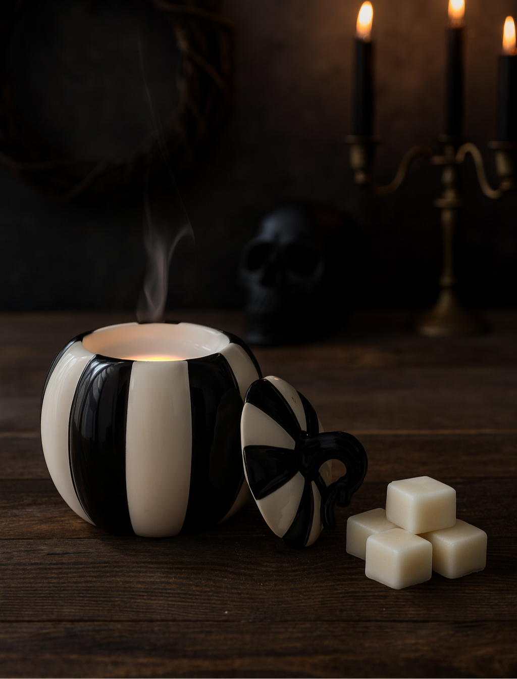 Brûleur à fondant “Citrouille rayée gothique”