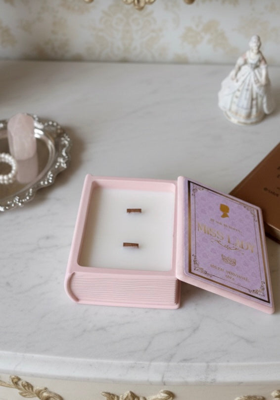 Bougie Artisanale Pot en Jesmonite – "L’Écrin Littéraire" - ÉDITION CHRONIQUES ÉLÉGANCE