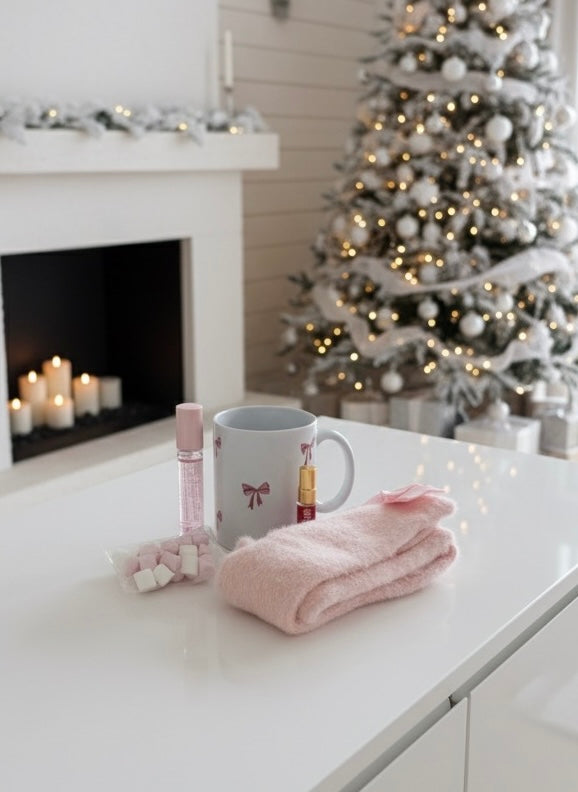 Coffret Douceur d’Hiver – Mug & Petites Tendresses Rose Poudré – Edition Noël