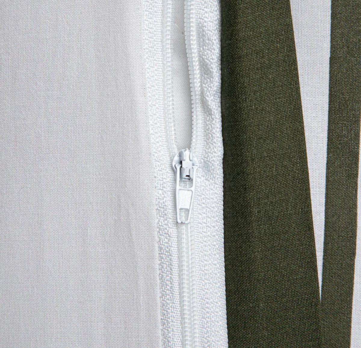 Parure de lit en coton de 115 g/m²– rayures couleur verte et blanche – 140 x 200 cm - PRÉCOMMANDE