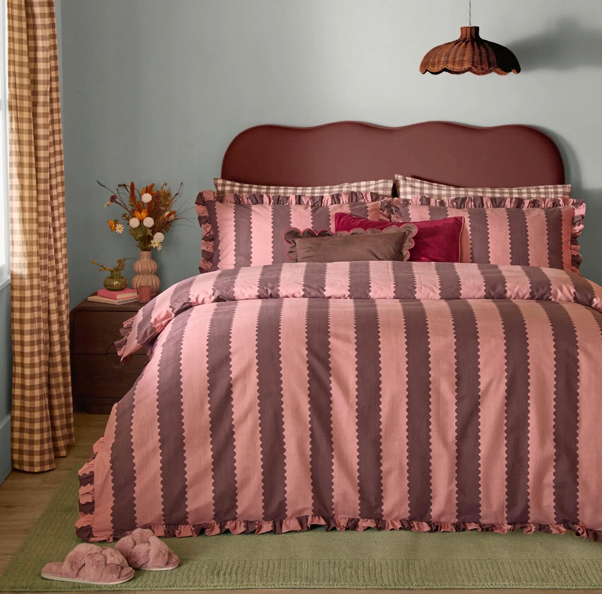 Parure de lit Birdies – Rose et chocolat – Plusieurs dimensions - PRÉCOMMANDE