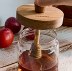 Pot à miel en verre avec couvercle en bois – 470 ml - PRÉCOMMANDE