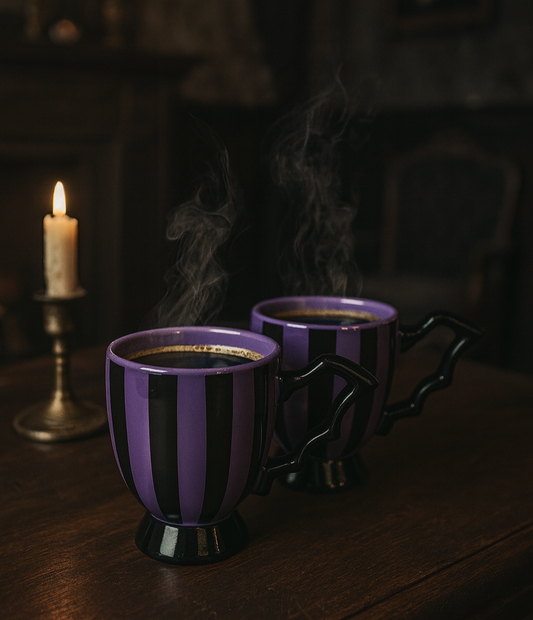 Tasse “Rayures Noires & Violettes – Édition Manoir”  | 490 ml - PRÉCOMMANDE