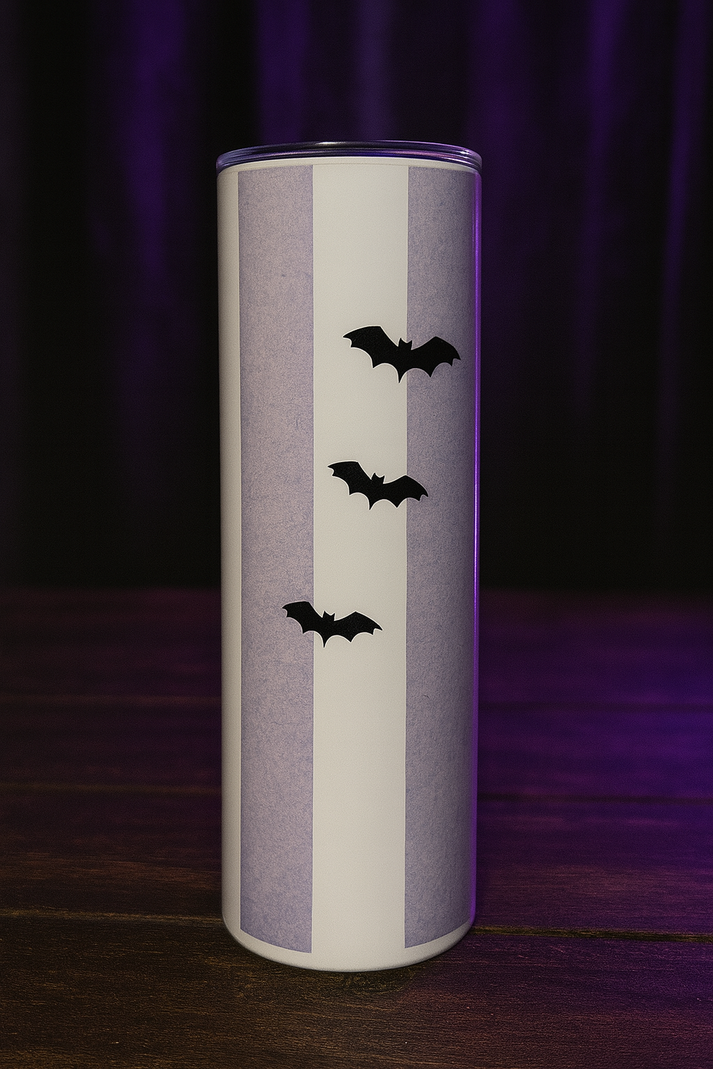 Thermos Isotherme - Mercredi Addams violet - Sublimé à la main - 591ml